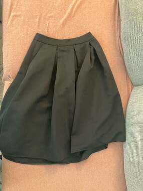 Express Black Pleated A-Line Midi Skirt Size 00